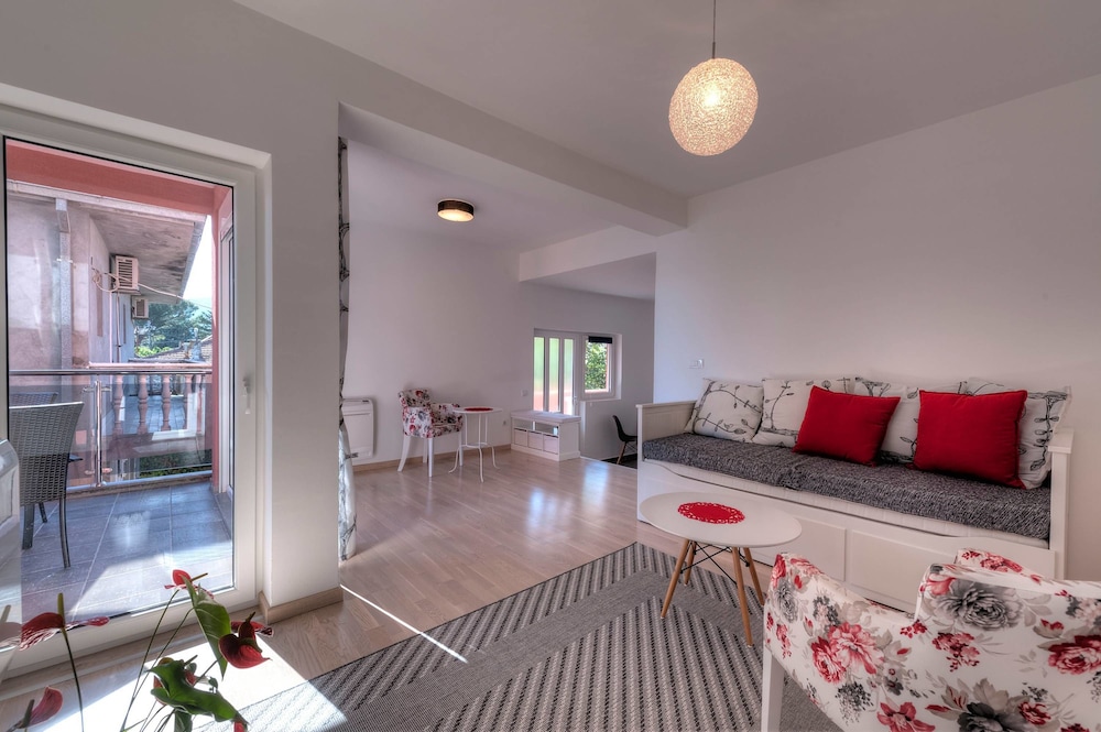 Deluxe Apartment, 1 Bedroom, Sea View photo 1