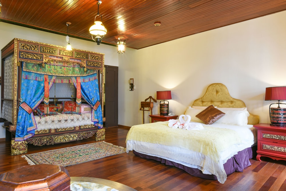 The Grand Heeren Suite