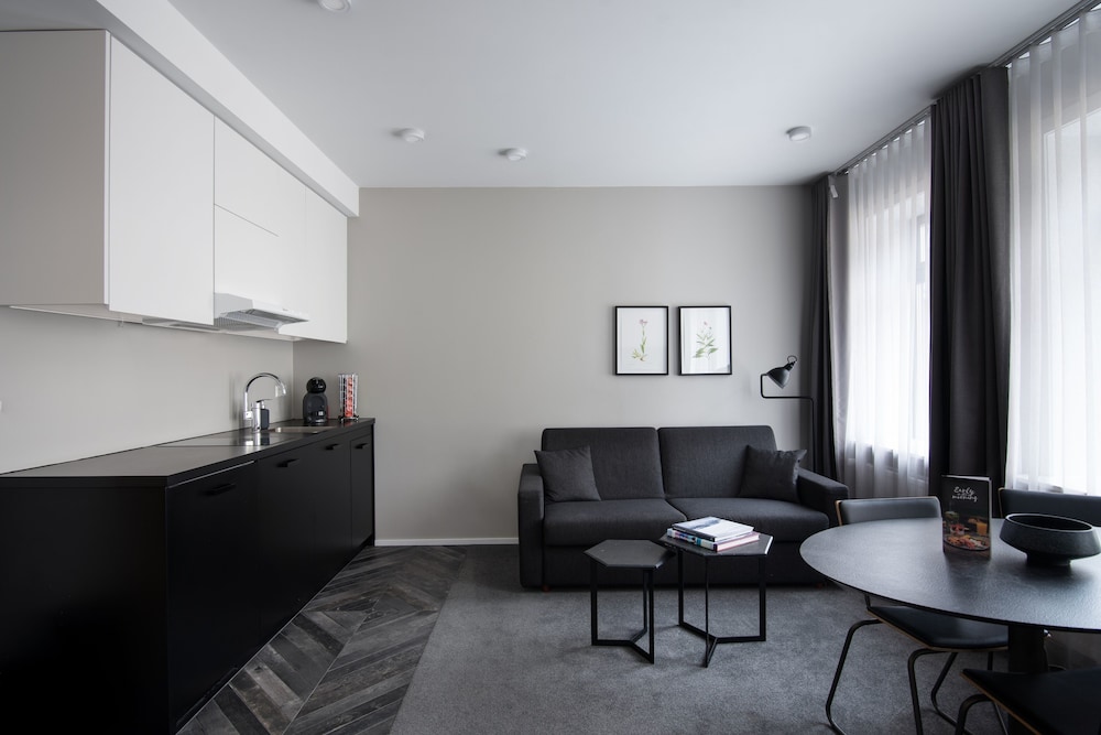 Apartment, 1 Bedroom - Photo 3