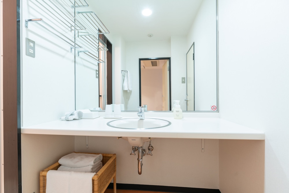 [Non-Smoking] Japanese Style Standard Room - Photo 4