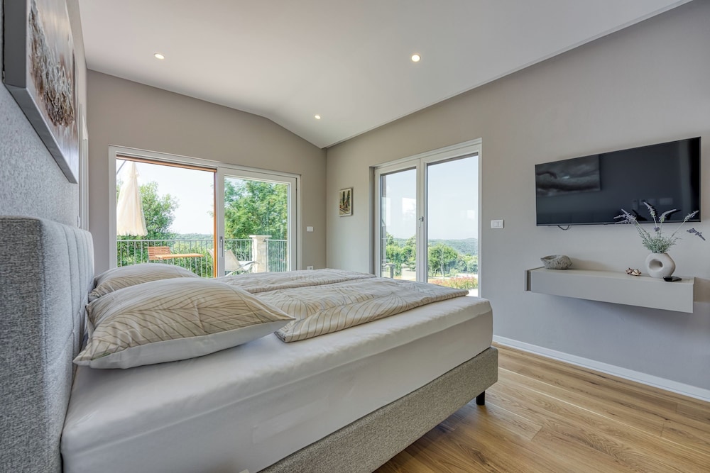 Family Villa, Multiple Bedrooms (Finca Tanja Lim Bay Hideaway) photo 2