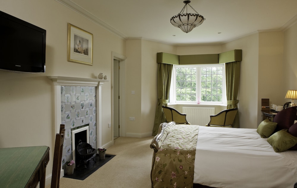 Superior Room, 1 King Bed (Lingmoor) photo 1