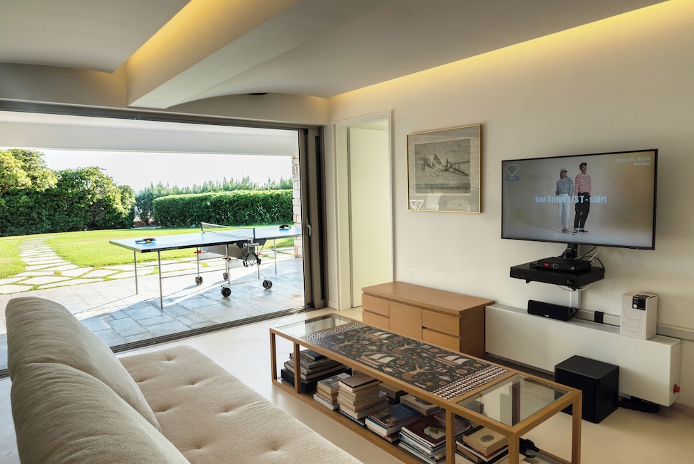 Villa, Sea View photo 2