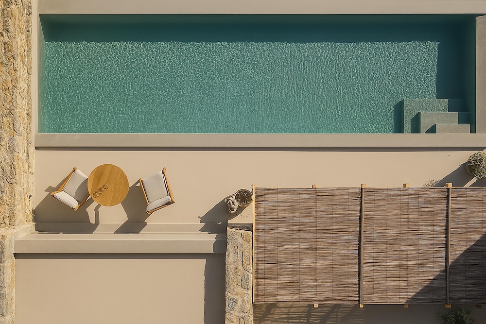 Exclusive Suite, 1 King Bed, Terrace, Sea View (Living Room, Pool Access) - Photo 4