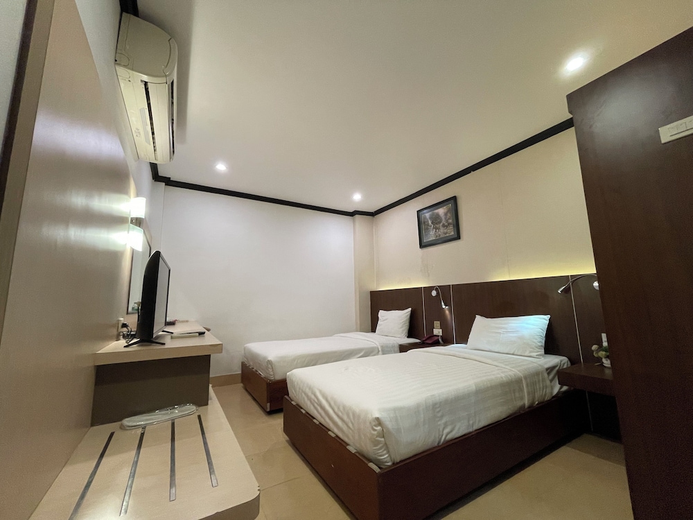Standard Twin Room, 2 Twin Beds, Non Smoking, Private Bathroom