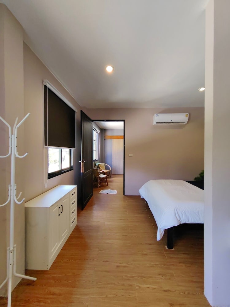 Basic Double Room