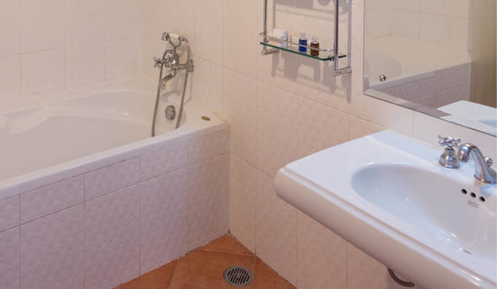 Suite, 1 Bedroom - Photo 7