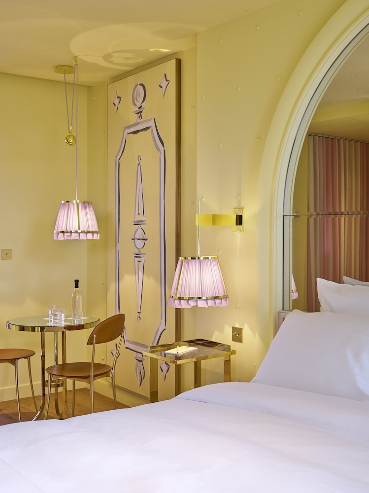 Club Double Room photo 1
