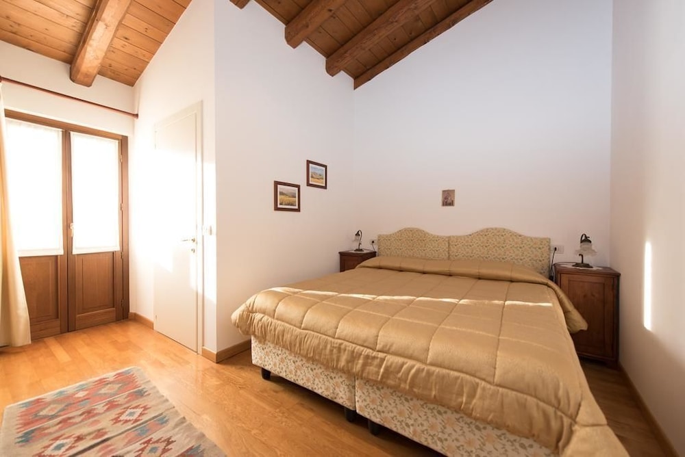 Standard Room photo 1