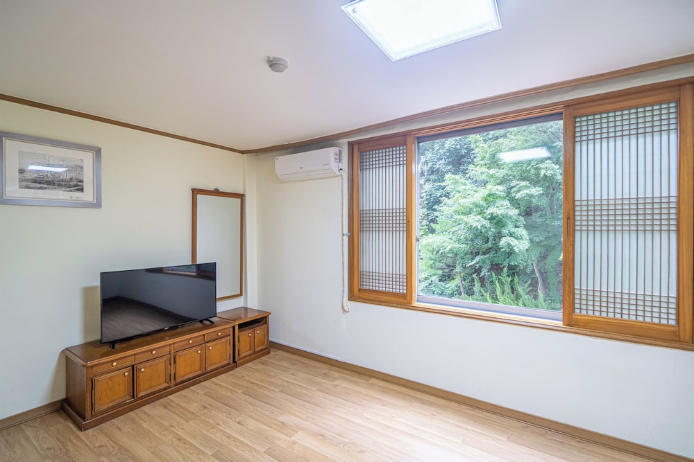 P02) Ondol Pension for 4 people (Kitchenette) photo 1