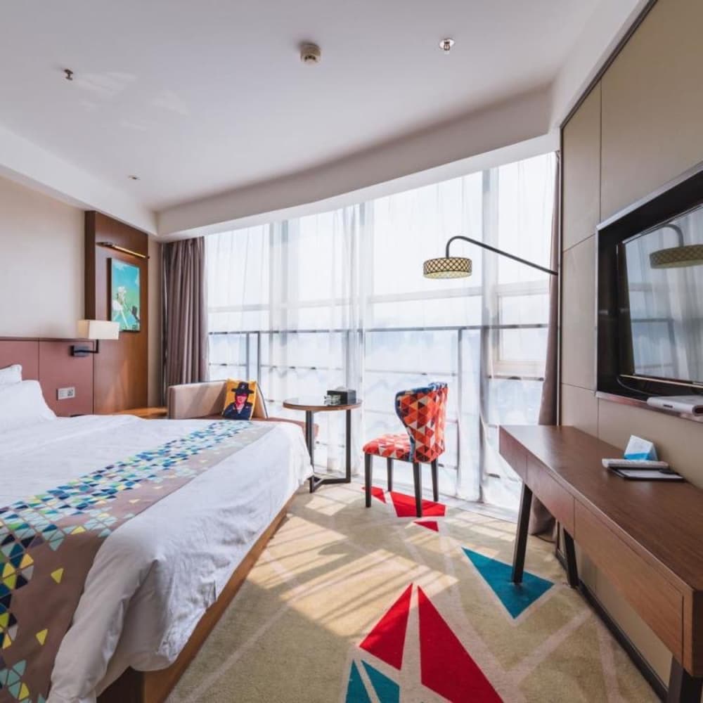 Deluxe Double Room, City View photo 1