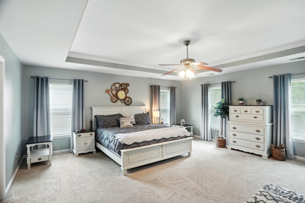 House, 4 Bedrooms photo 3