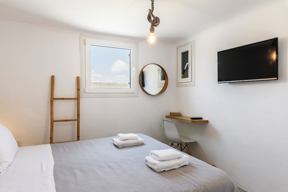 Superior Duplex, Housekeeping, Sea View