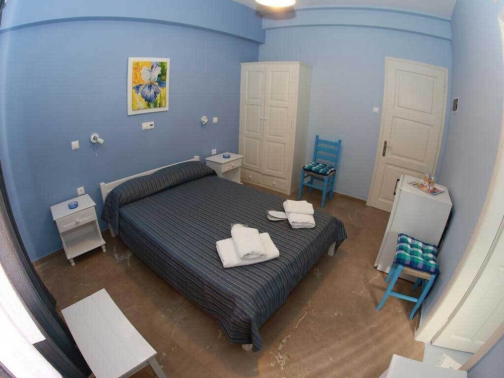 Double or Twin Room photo 2