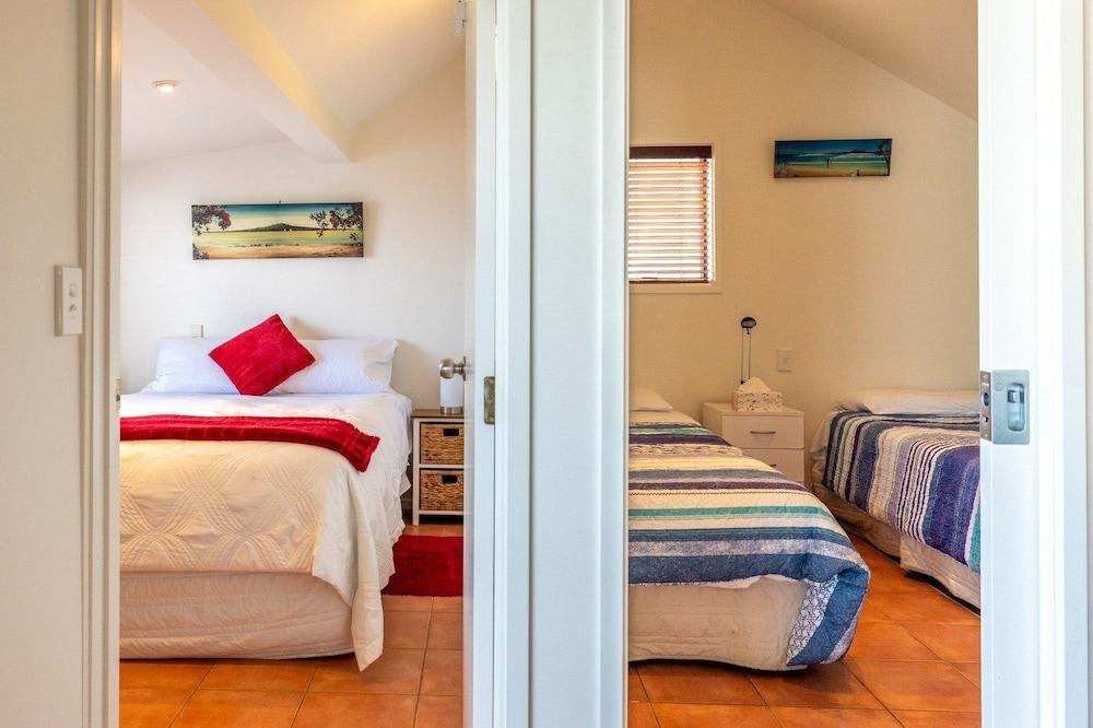 Traditional Villa, 2 Bedrooms, Sea Facing photo 2