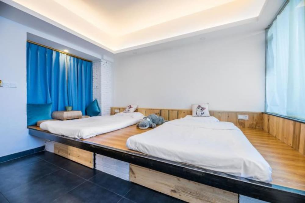 Traditional Twin Room (Mainland China Citizen Only) photo 3