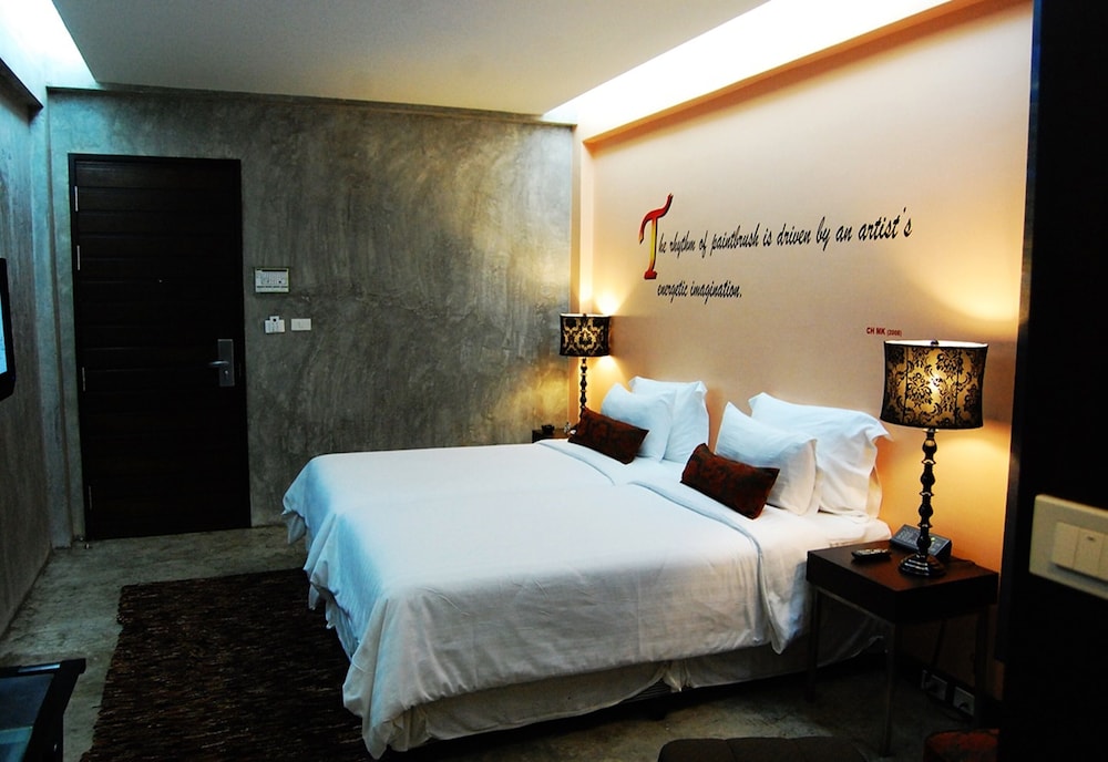 S Room (Boutique Wing) - Photo 6