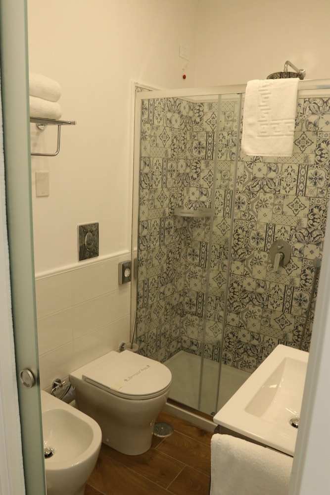 Superior Room, Balcony - Photo 11