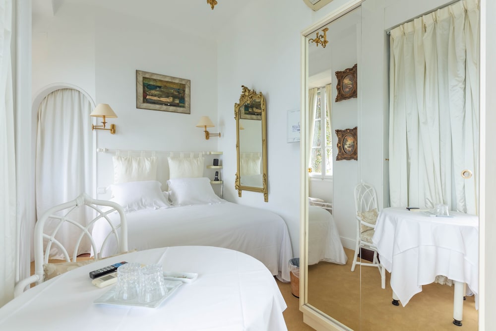 Double Room, Balcony, Sea View (Le Levant)