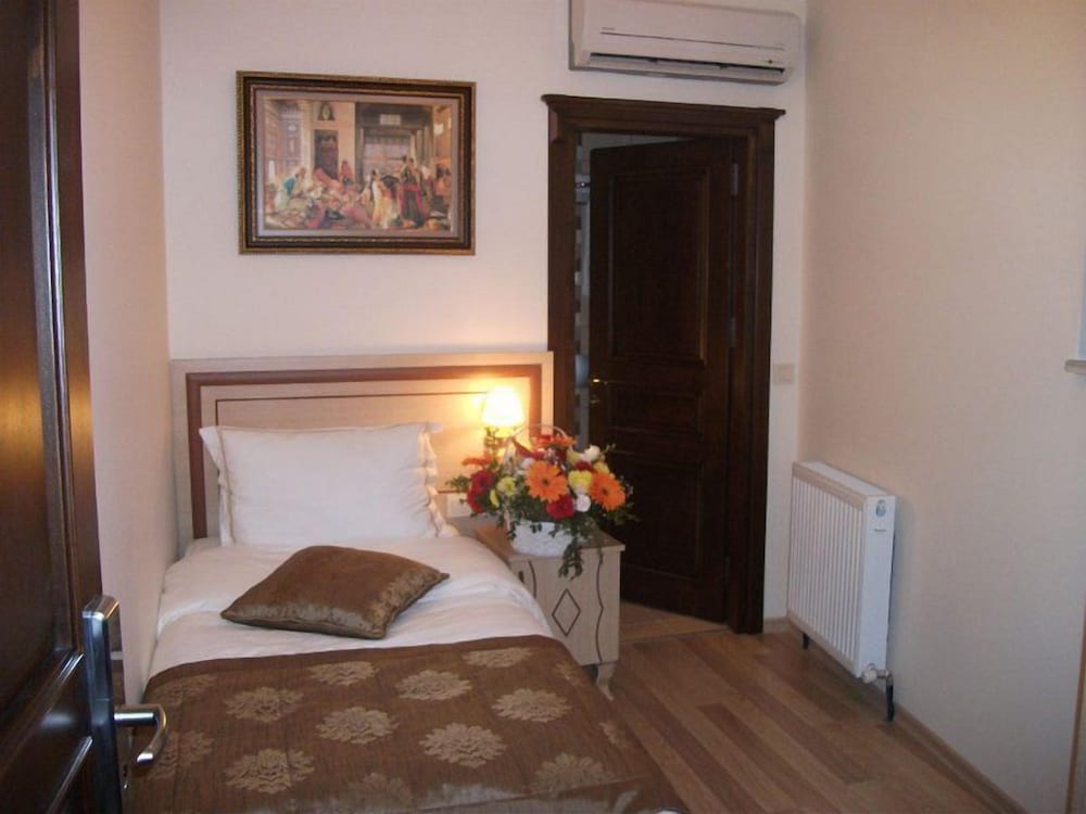 Standard Single Room photo 3