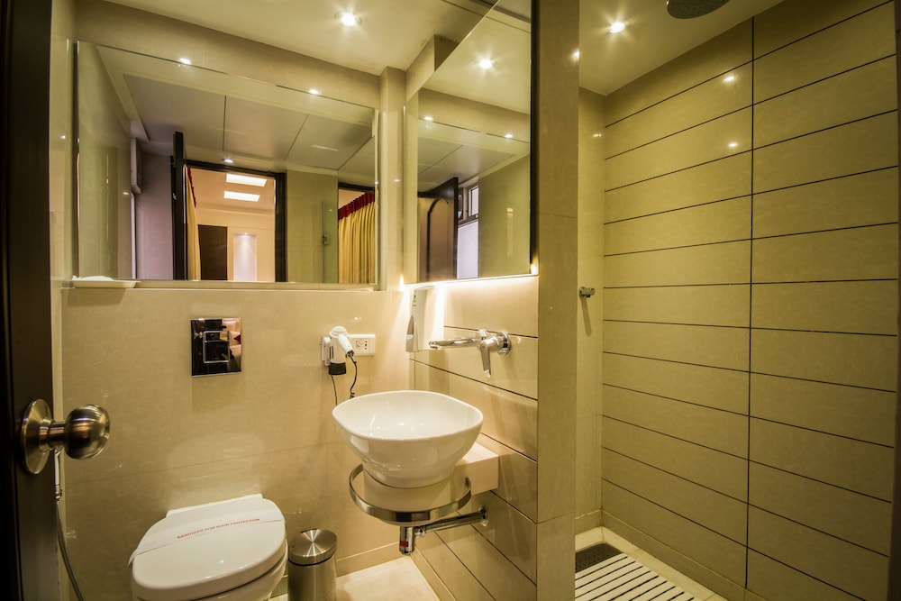 Superior Double Room, 1 King Bed - Photo 5