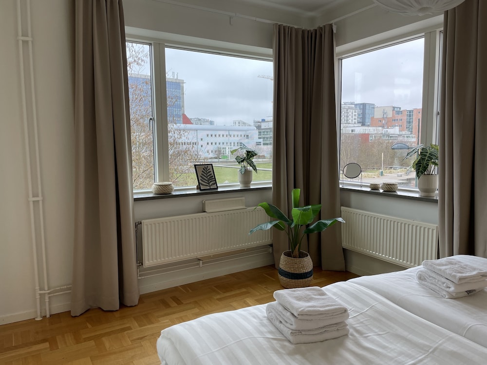Deluxe Apartment photo 2
