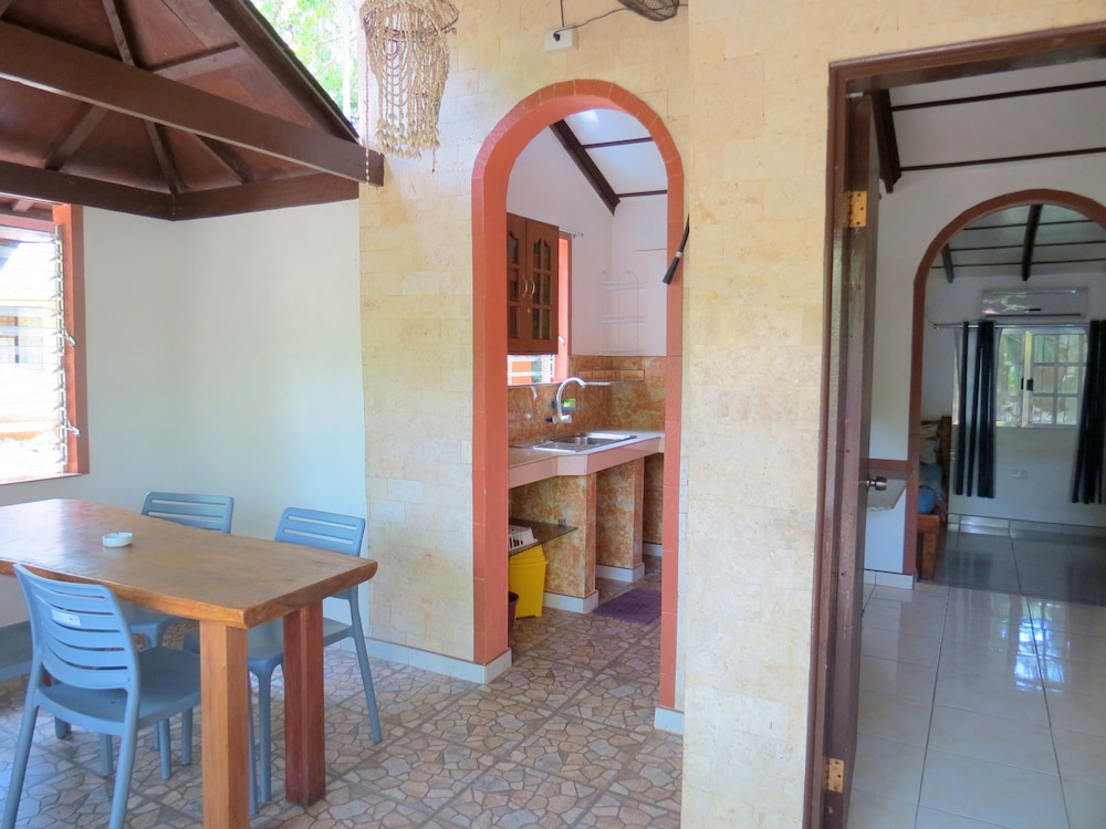 Family Cottage, Kitchenette, Garden Area photo 3