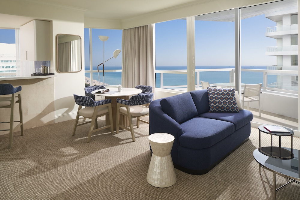 Tresor One Bedroom Ocean View Suite