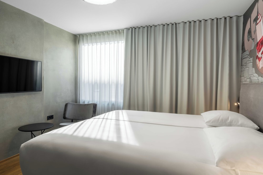 Superior Room, 1 Double Bed (Castle View) - Photo 5
