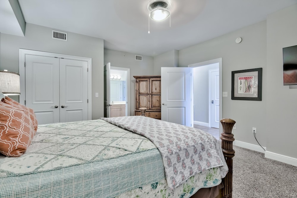 Condo, Multiple Beds (301 Cassine Station 30a Serenity S 3)