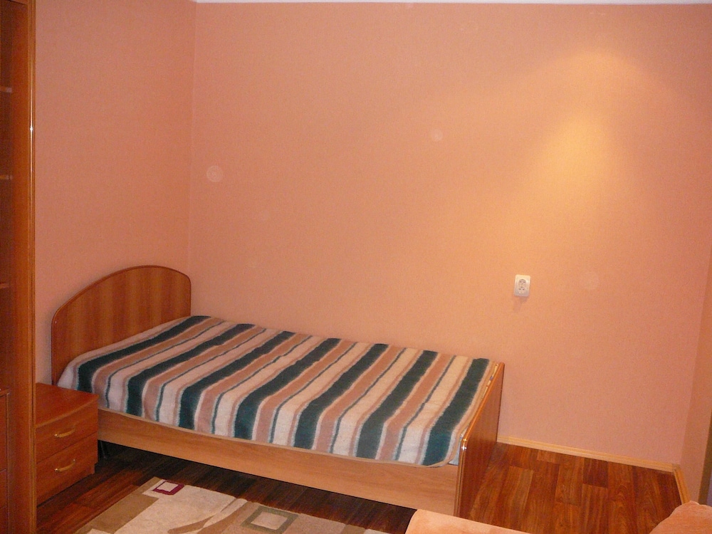 Basic Apartment (6) photo 2