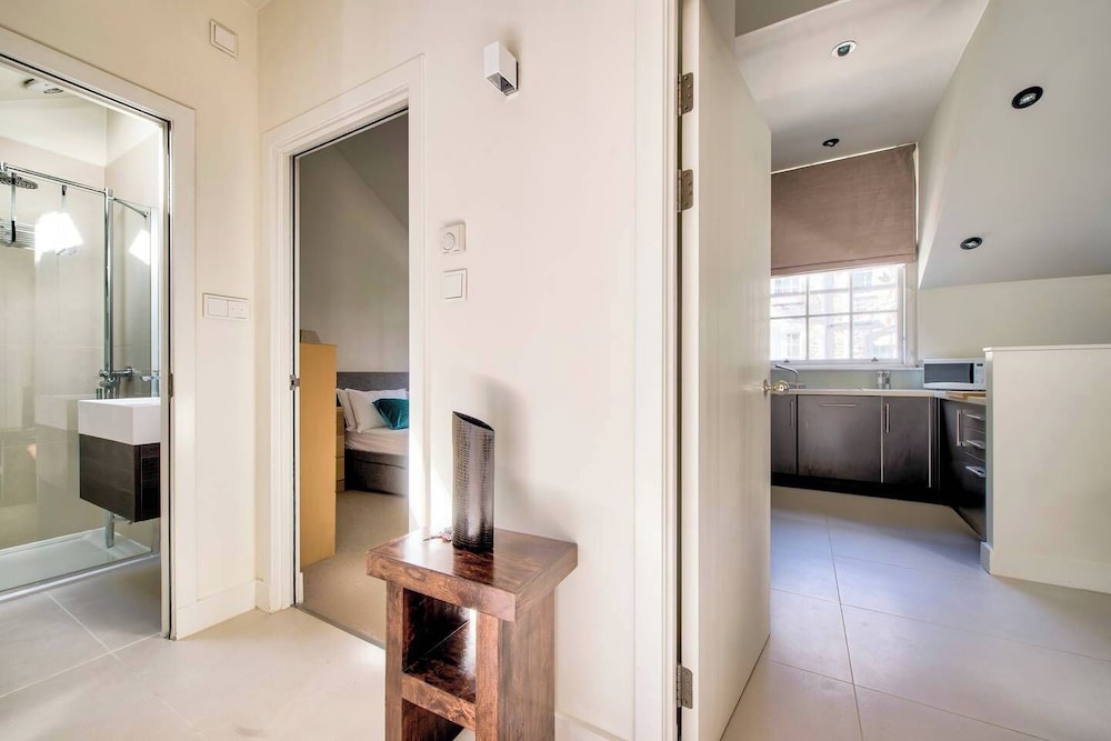 Apartment (1 Bedroom)