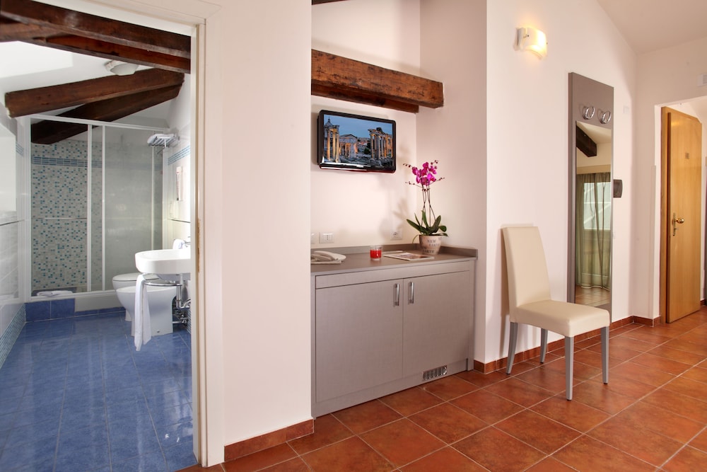Suite photo 2