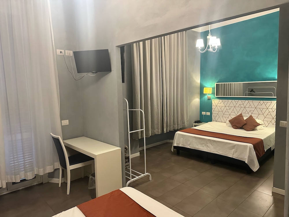 Deluxe Quadruple Room