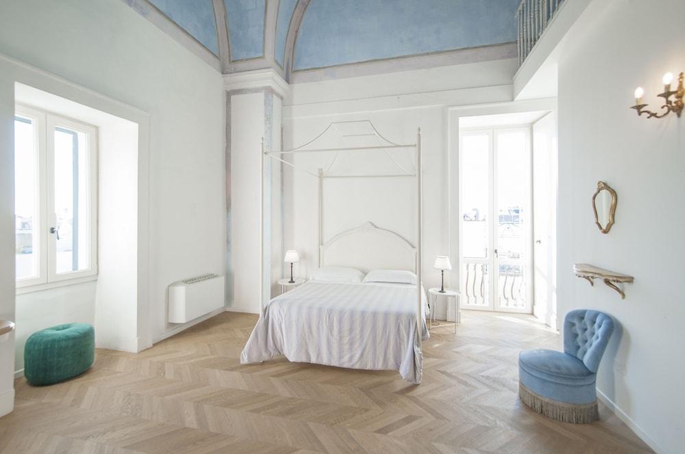 Executive Suite, Terrace
