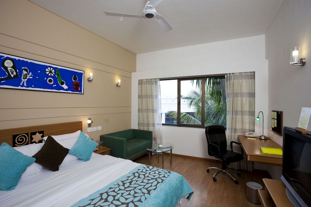 Business Room photo 2