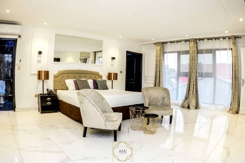 Superior Suite