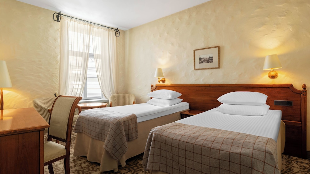 Classic Double or Twin Room - Photo 2