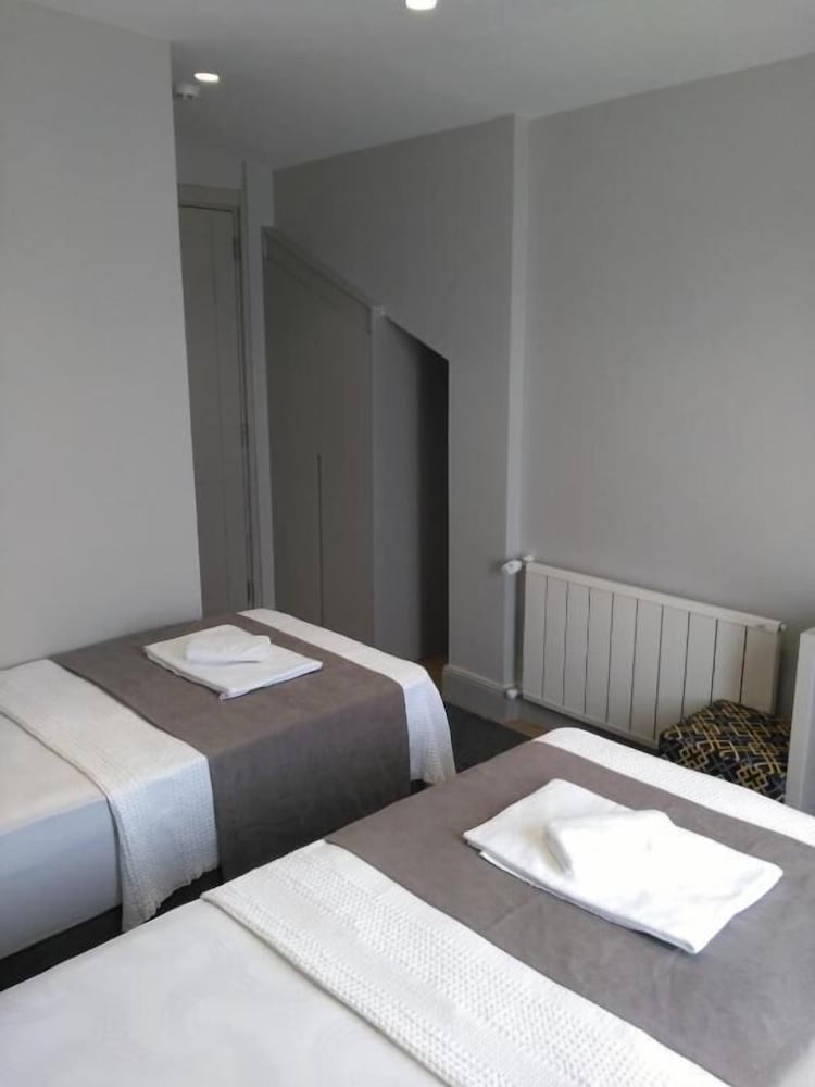 City Room, Multiple Beds, Non Smoking, City View photo 2