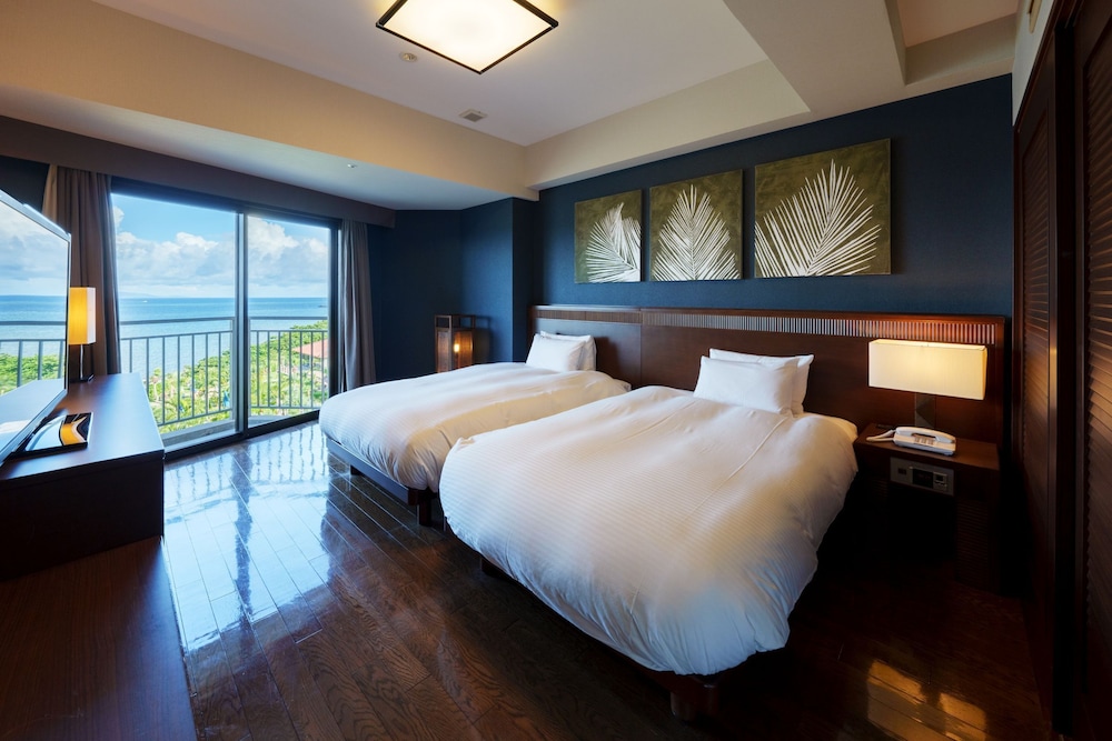 Grandvrio Suite, Non Smoking [Main Building Ocean's Wing] - Photo 3