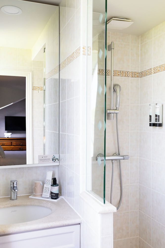 Standard room - Photo 7
