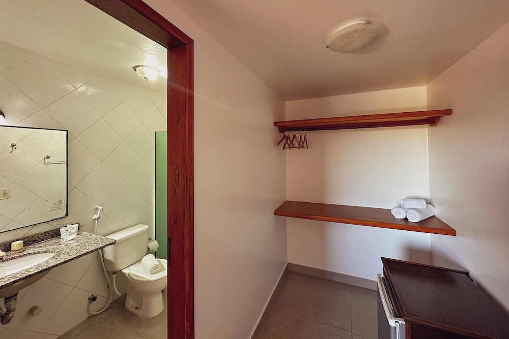Superior Triple Room photo 2