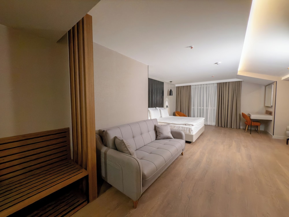 Exclusive Double Room, 1 King Bed, Balcony