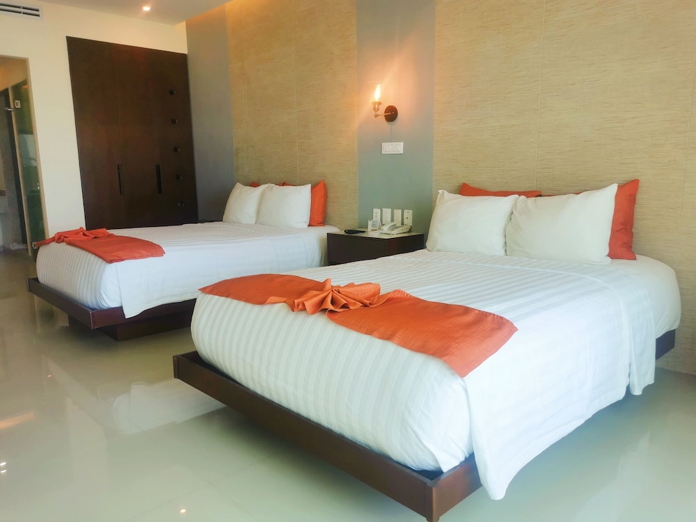 Elite Suite