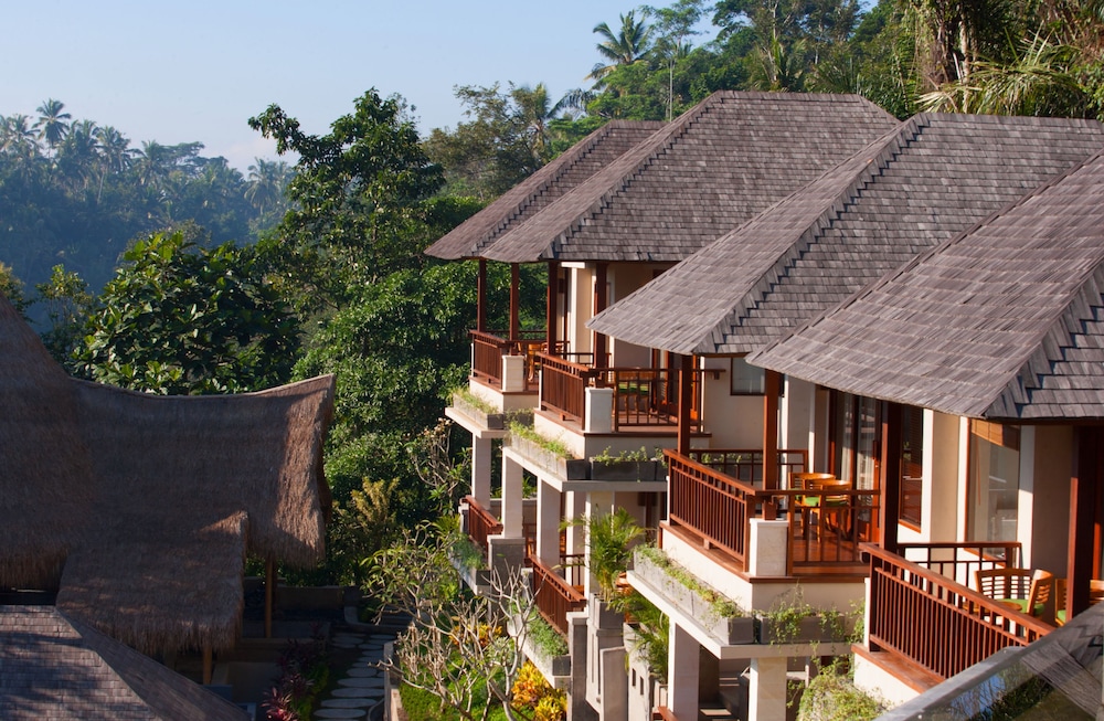 Deluxe Suite Valley & Rice Field View photo 2