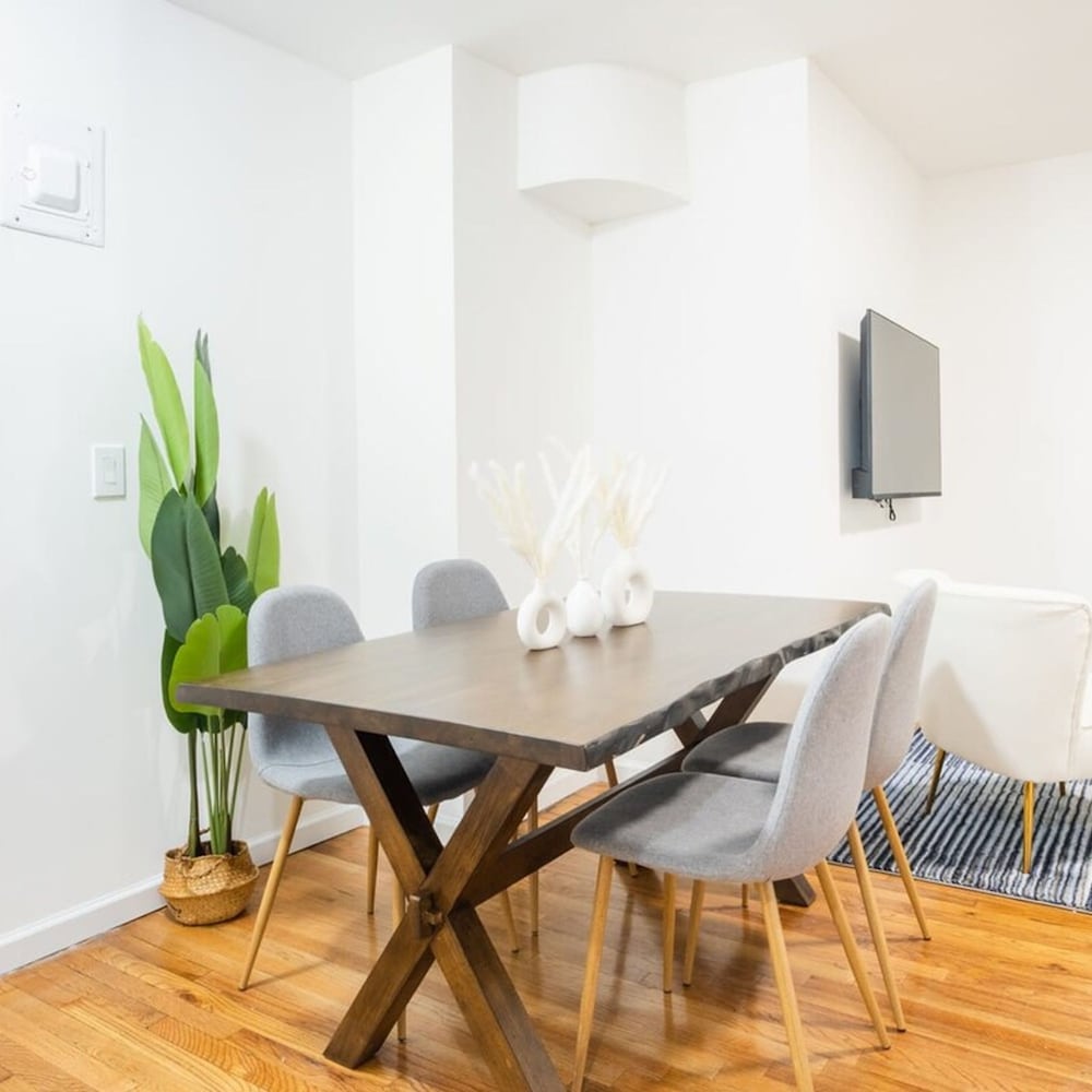 Apartment photo 1