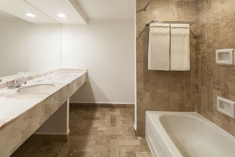 Junior Suite - Photo 6