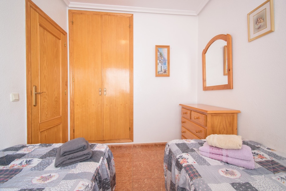 Apartamento, 2 Habitaciones, Acceso a la piscina, Frente a la playa