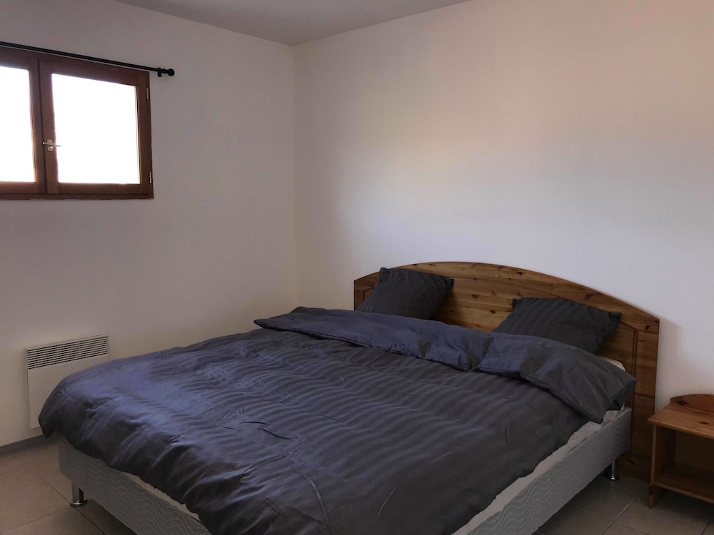 Panoramic Apartment, 3 Bedrooms, Lanai, City View photo 1