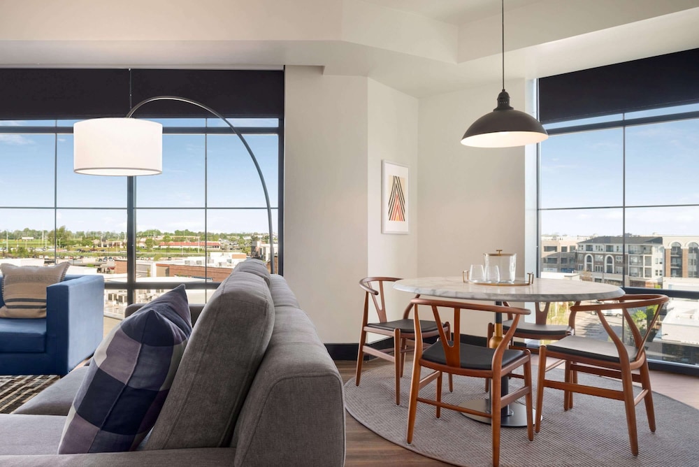 Suite, 1 Bedroom, Non Smoking (Origin) photo 3